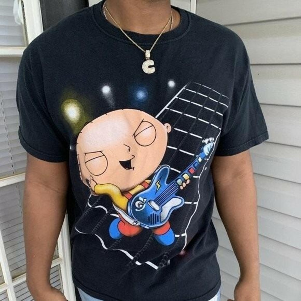 Vintage retro Family Guy Stewie Guitar Hero black top shirt top T-shirt cartoon